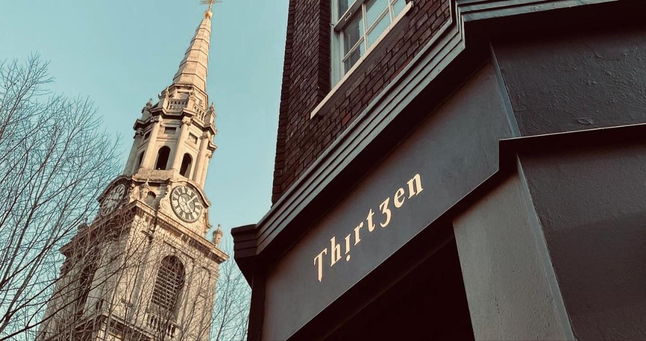 Chateau Denmark Londra Esterno foto The exterior of Thirteen London