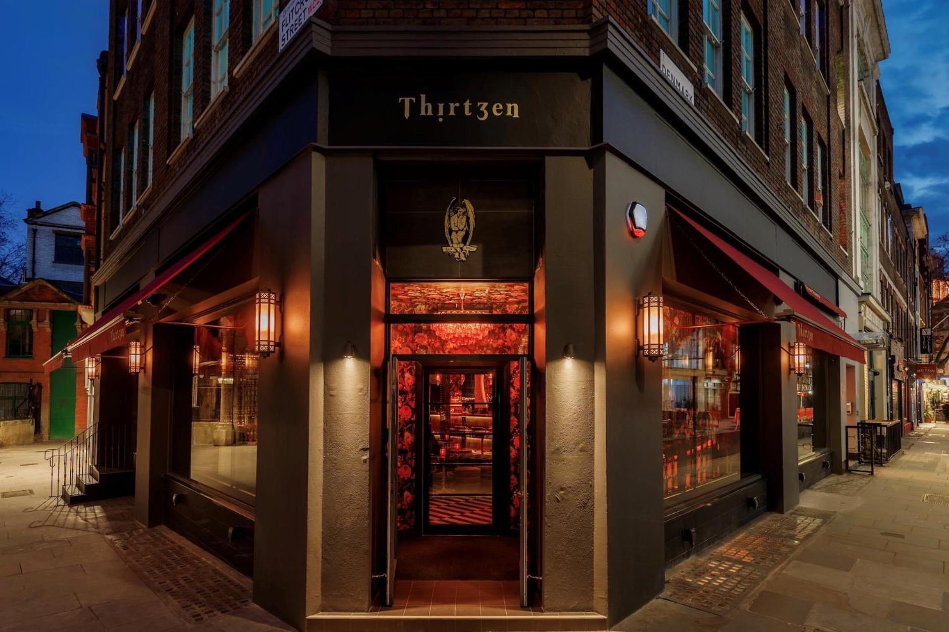 Chateau Denmark Londra Esterno foto Thirteen Restaurant